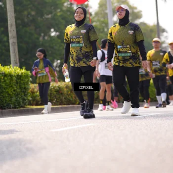 Runner Photo 6609840