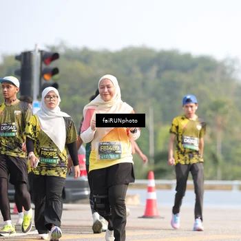 Runner Photo 6609847