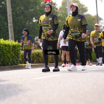 Runner Photo 6609856