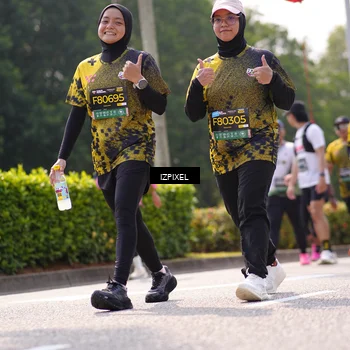 Runner Photo 6609863