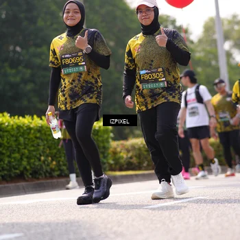 Runner Photo 6609864