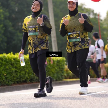 Runner Photo 6609871