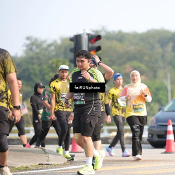 Runner Photo 6609883