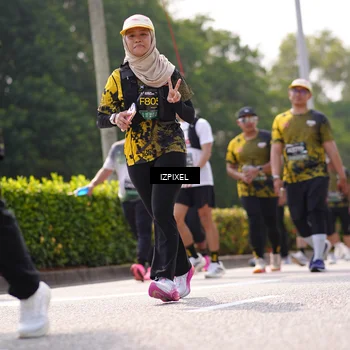 Runner Photo 6609885