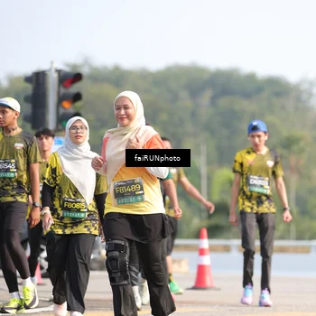 Runner Photo 6609895