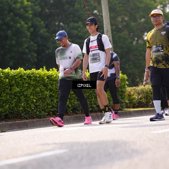 Runner Photo 6609908