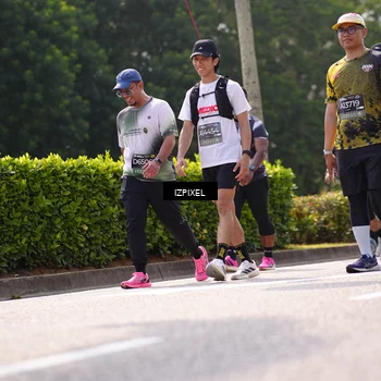 Runner Photo 6609911