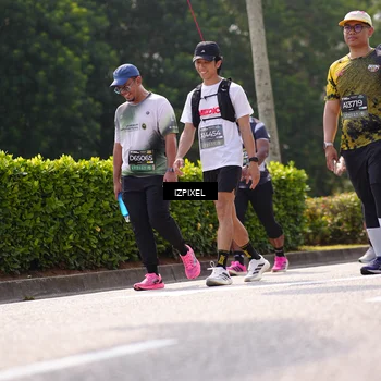 Runner Photo 6609912