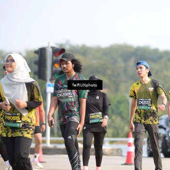 Runner Photo 6609921