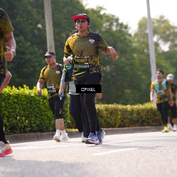 Runner Photo 6609950