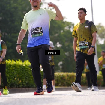 Runner Photo 6610001