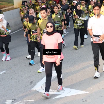 Runner Photo 6610005