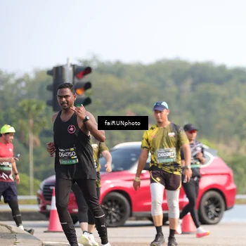 Runner Photo 6610017