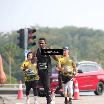 Runner Photo 6610020