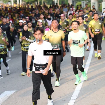 Runner Photo 6610052