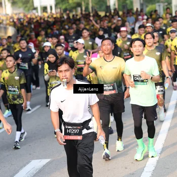 Runner Photo 6610054