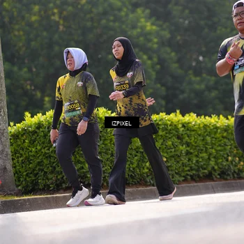 Runner Photo 6610089
