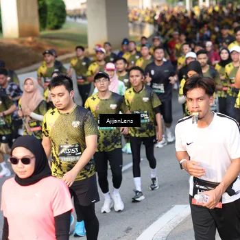 Runner Photo 6610097