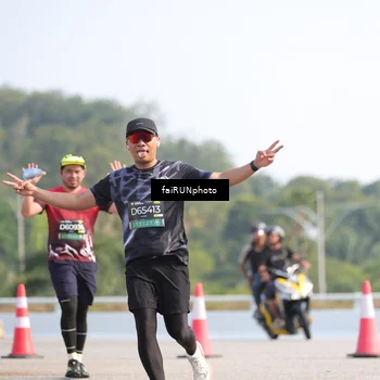 Runner Photo 6610106