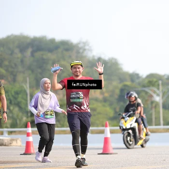 Runner Photo 6610110
