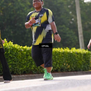 Runner Photo 6610114