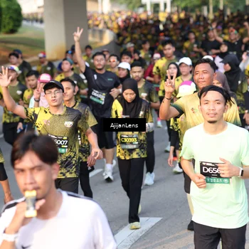 Runner Photo 6610118
