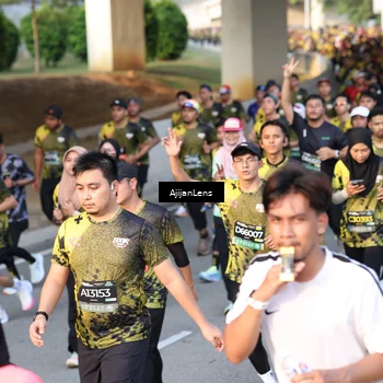Runner Photo 6610121