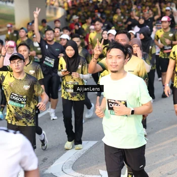 Runner Photo 6610137