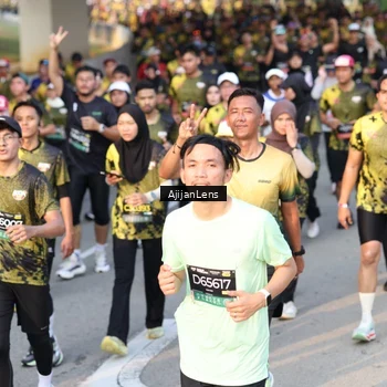 Runner Photo 6610139