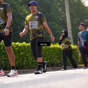 Runner Photo 6610146