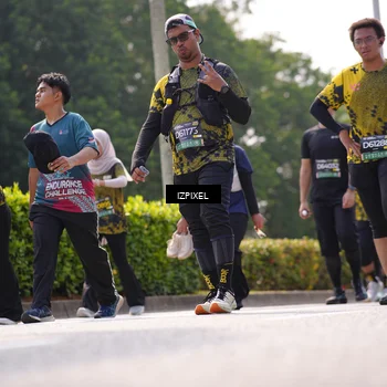 Runner Photo 6610160