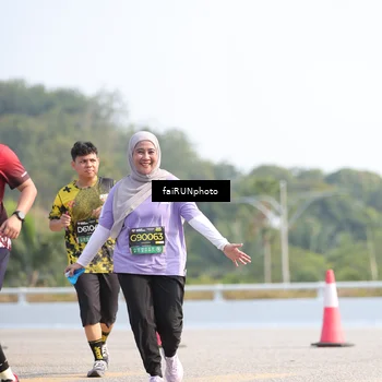 Runner Photo 6610162