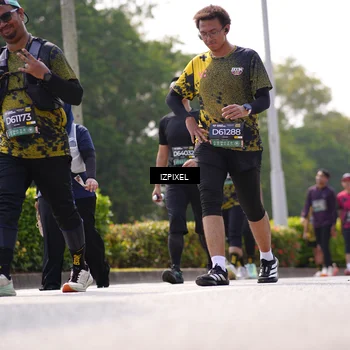 Runner Photo 6610172