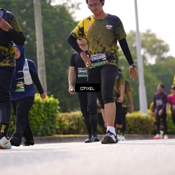 Runner Photo 6610189