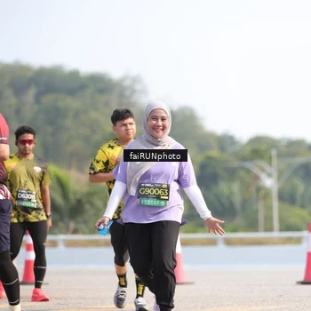 Runner Photo 6610193
