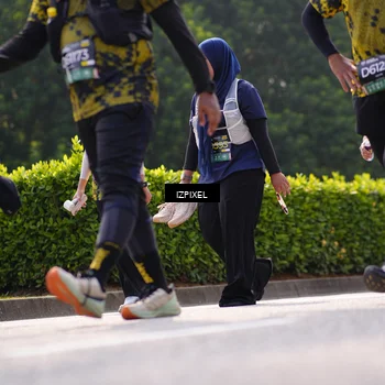 Runner Photo 6610196