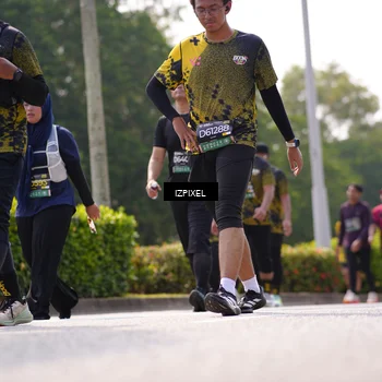 Runner Photo 6610203