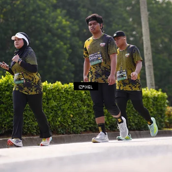 Runner Photo 6610227