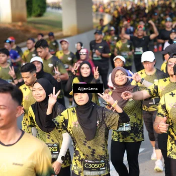 Runner Photo 6610231