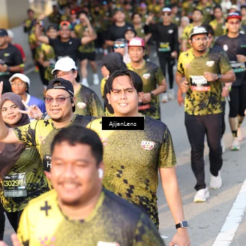 Runner Photo 6610259