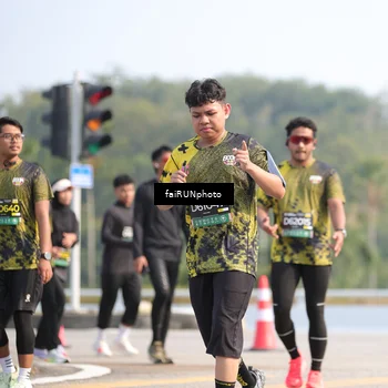 Runner Photo 6610263