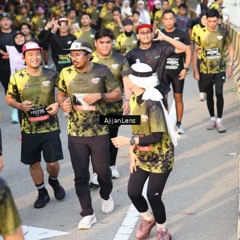Runner Photo 6610296