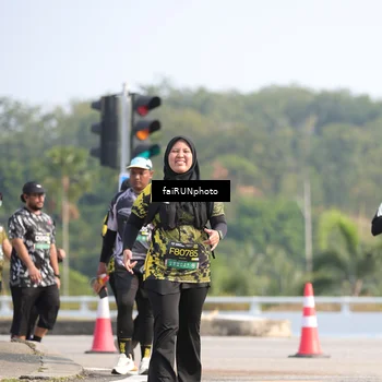 Runner Photo 6610375