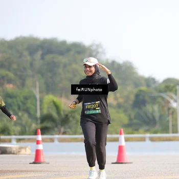Runner Photo 6610378
