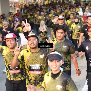 Runner Photo 6610392