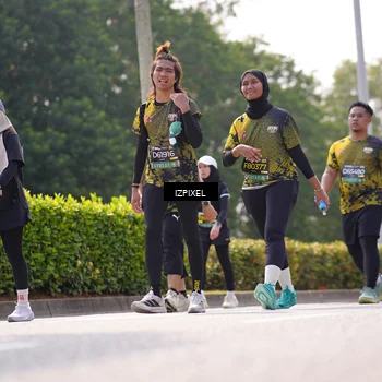Runner Photo 6610406
