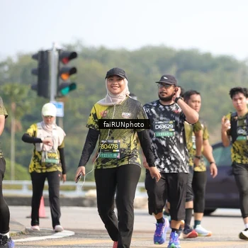 Runner Photo 6610421