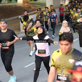 Runner Photo 6610433