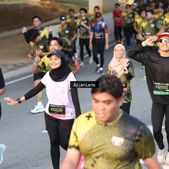 Runner Photo 6610443