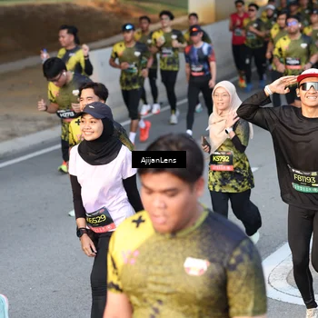 Runner Photo 6610455
